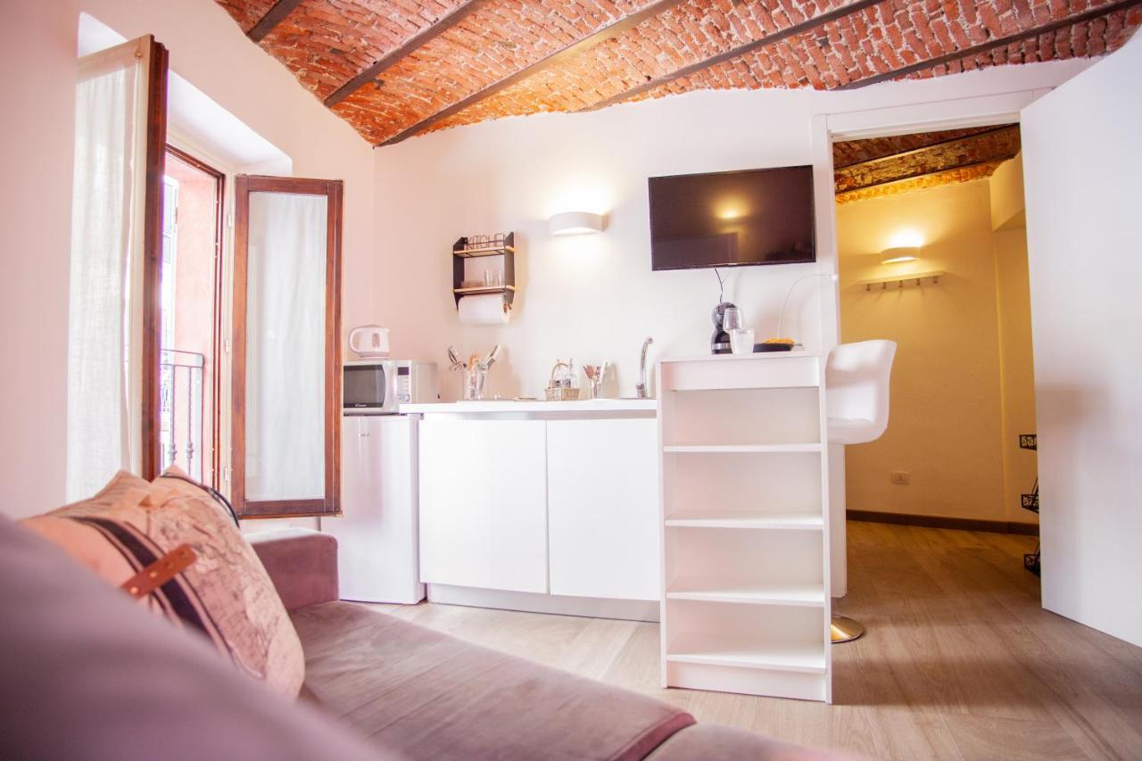 Ferienwohnung VIA ALFIERI, 15 - Vecchie atmosfere Mailand Exterior foto