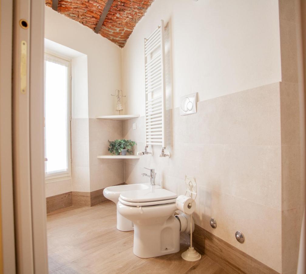 Ferienwohnung VIA ALFIERI, 15 - Vecchie atmosfere Mailand Exterior foto
